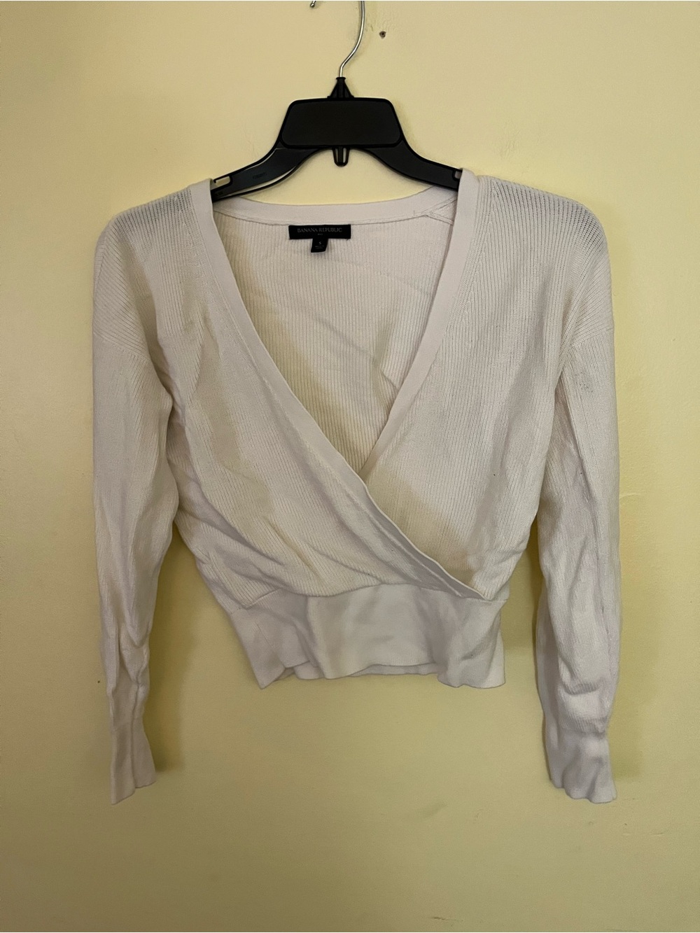 Banana Republic Cream Wrap Cropped V-Neck Ribbed Sweater Size Small